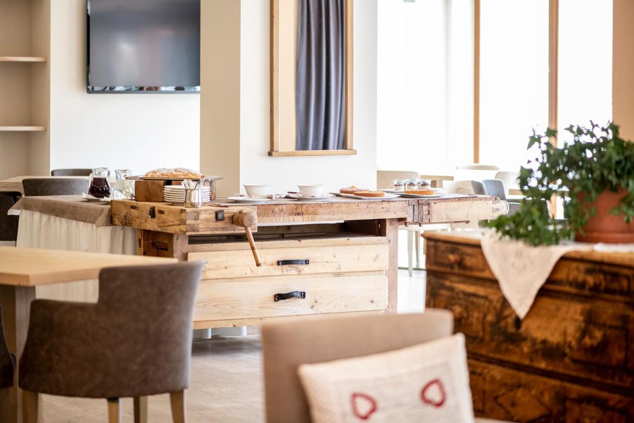 Design & Suite Hotel Ciarnadoi Vigo di Fassa Luaran gambar